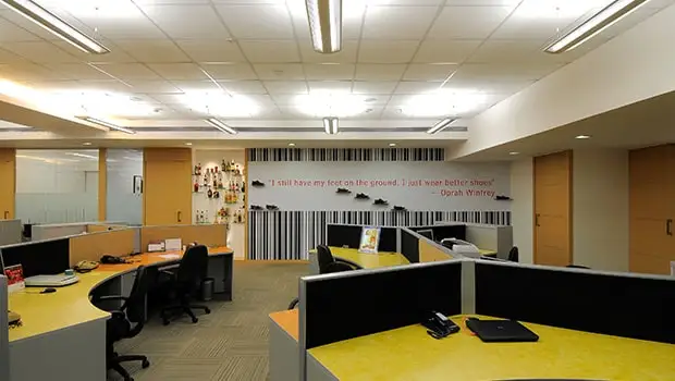 Corporate interior design by Della and Jimmy Mistry