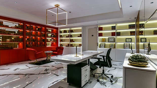 Private Library Interior Design by Della