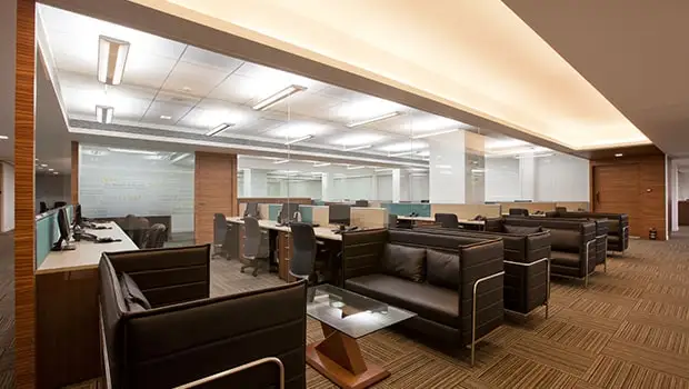 Workspace interior design by Della
